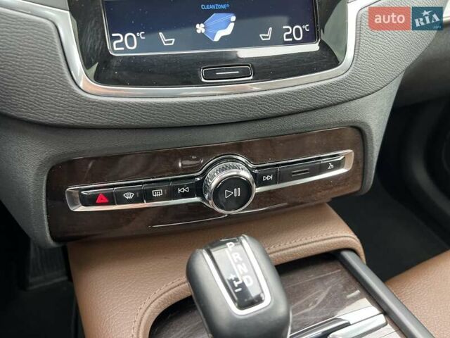 Серый Вольво ХС90, объемом двигателя 1.97 л и пробегом 99 тыс. км за 32999 $, фото 36 на Automoto.ua