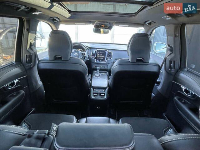 Серый Вольво ХС90, объемом двигателя 2 л и пробегом 82 тыс. км за 28900 $, фото 17 на Automoto.ua