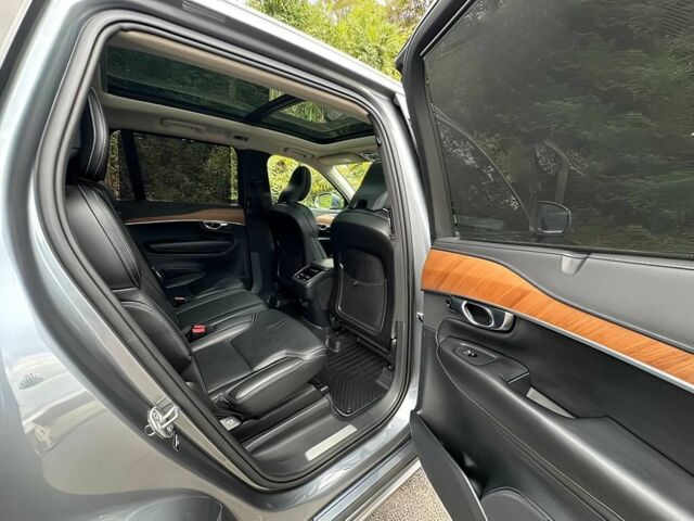 Серый Вольво ХС90, объемом двигателя 2 л и пробегом 48 тыс. км за 14000 $, фото 11 на Automoto.ua