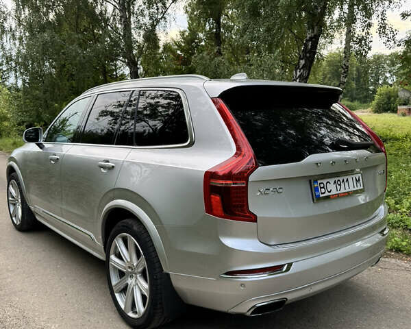 Сірий Вольво ХС90, об'ємом двигуна 2 л та пробігом 123 тис. км за 37500 $, фото 4 на Automoto.ua