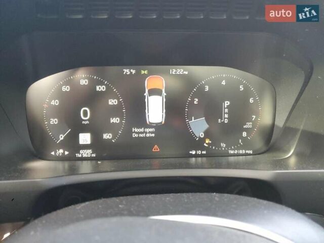 Серый Вольво ХС90, объемом двигателя 1.97 л и пробегом 60 тыс. км за 8000 $, фото 8 на Automoto.ua