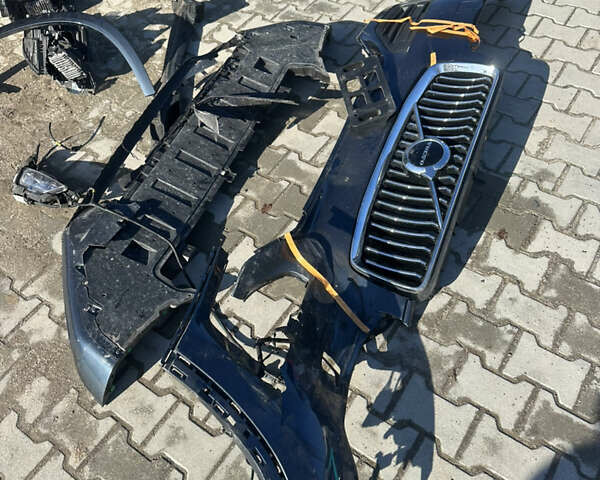 Серый Вольво ХС90, объемом двигателя 2 л и пробегом 81 тыс. км за 24650 $, фото 13 на Automoto.ua