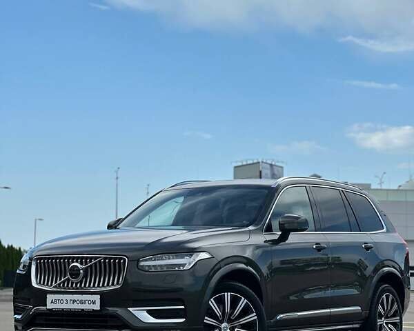 Вольво ХС90 2019 в Киеве на Automoto.ua Серый Вольво ХС90, объемом двигателя 1.97 л и пробегом 55 тыс. км за 50802 $, фото 6 на Automoto.ua