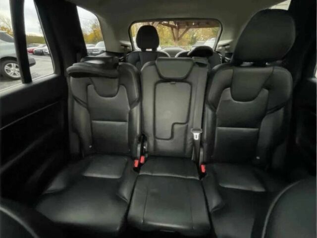 Сірий Вольво ХС90, об'ємом двигуна 2 л та пробігом 45 тис. км за 18900 $, фото 9 на Automoto.ua