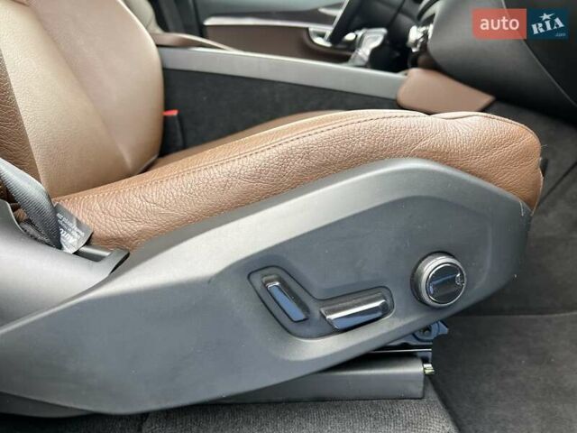 Серый Вольво ХС90, объемом двигателя 1.97 л и пробегом 99 тыс. км за 32999 $, фото 49 на Automoto.ua