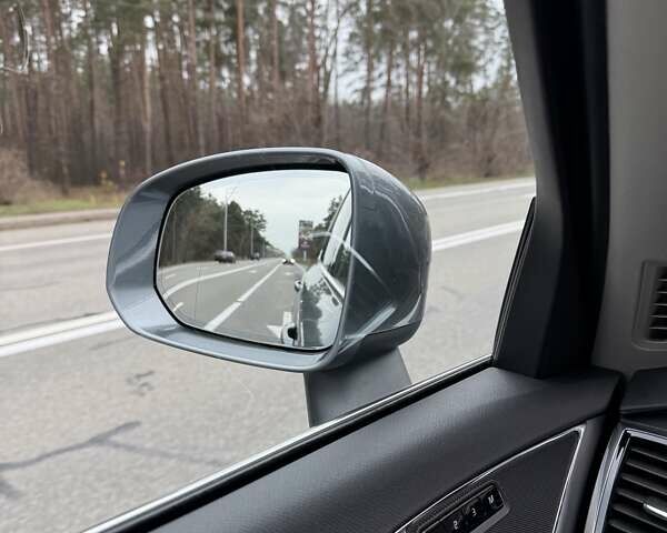 Сірий Вольво ХС90, об'ємом двигуна 1.97 л та пробігом 56 тис. км за 44500 $, фото 38 на Automoto.ua