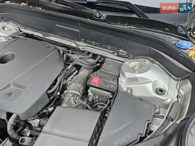 Серый Вольво ХС90, объемом двигателя 1.97 л и пробегом 100 тыс. км за 37500 $, фото 16 на Automoto.ua