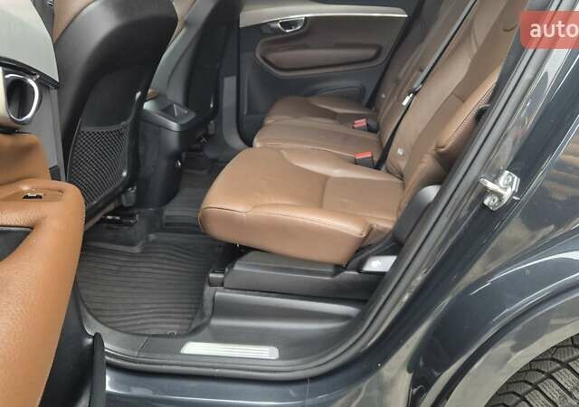 Сірий Вольво ХС90, об'ємом двигуна 1.97 л та пробігом 150 тис. км за 38500 $, фото 22 на Automoto.ua