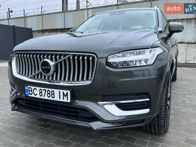 Вольво ХС90 2019 в Львове на Automoto.ua Серый Вольво ХС90, объемом двигателя 2 л и пробегом 146 тыс. км за 48486 $, фото 2 на Automoto.ua