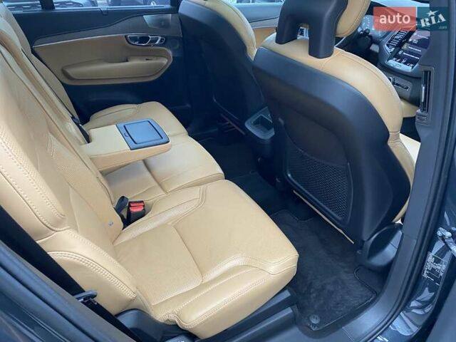 Сірий Вольво ХС90, об'ємом двигуна 1.97 л та пробігом 186 тис. км за 37500 $, фото 19 на Automoto.ua