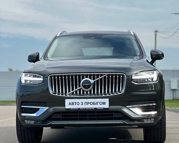 Вольво ХС90 2019 в Киеве на Automoto.ua Серый Вольво ХС90, объемом двигателя 1.97 л и пробегом 55 тыс. км за 50802 $, фото 5 на Automoto.ua