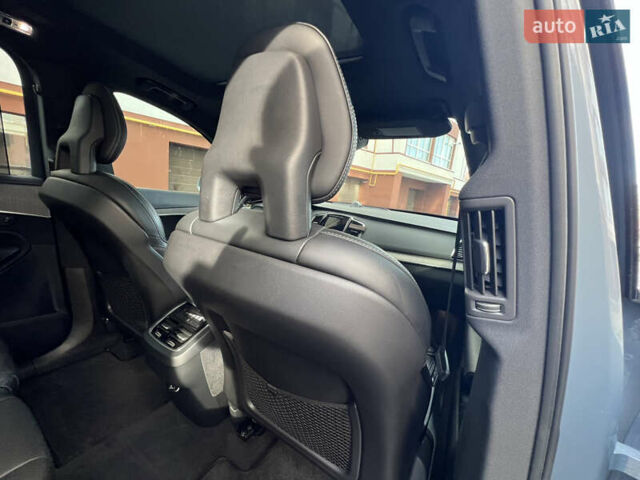 Серый Вольво ХС90, объемом двигателя 2 л и пробегом 143 тыс. км за 40400 $, фото 65 на Automoto.ua