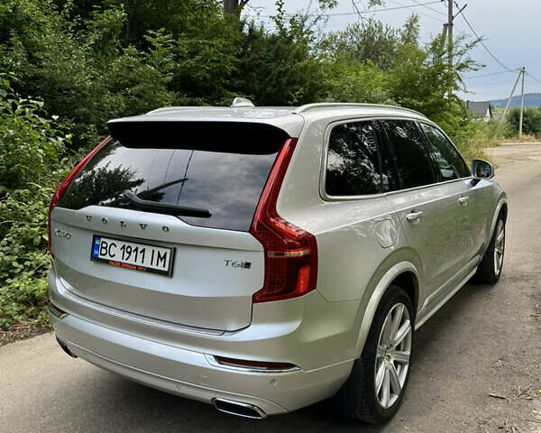 Сірий Вольво ХС90, об'ємом двигуна 2 л та пробігом 123 тис. км за 37500 $, фото 3 на Automoto.ua