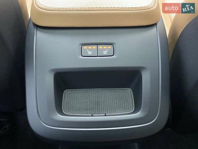 Сірий Вольво ХС90, об'ємом двигуна 1.97 л та пробігом 186 тис. км за 37500 $, фото 22 на Automoto.ua