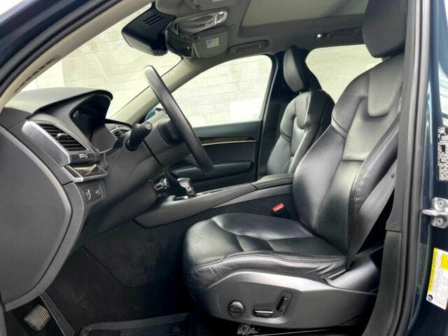 Вольво ХС90 2019 в Житомире на Automoto.ua Серый Вольво ХС90, объемом двигателя 2 л и пробегом 45 тыс. км за 19000 $, фото 10 на Automoto.ua