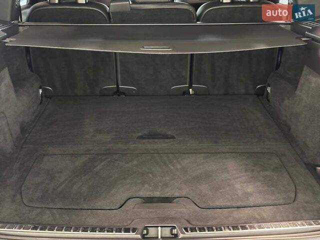 Вольво ХС90 2019 в Львове на Automoto.ua Серый Вольво ХС90, объемом двигателя 1.97 л и пробегом 117 тыс. км за 36900 $, фото 38 на Automoto.ua