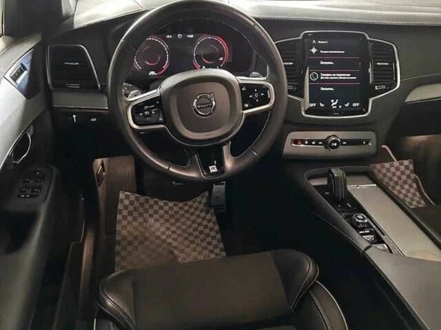 Серый Вольво ХС90, объемом двигателя 2 л и пробегом 98 тыс. км за 32750 $, фото 3 на Automoto.ua