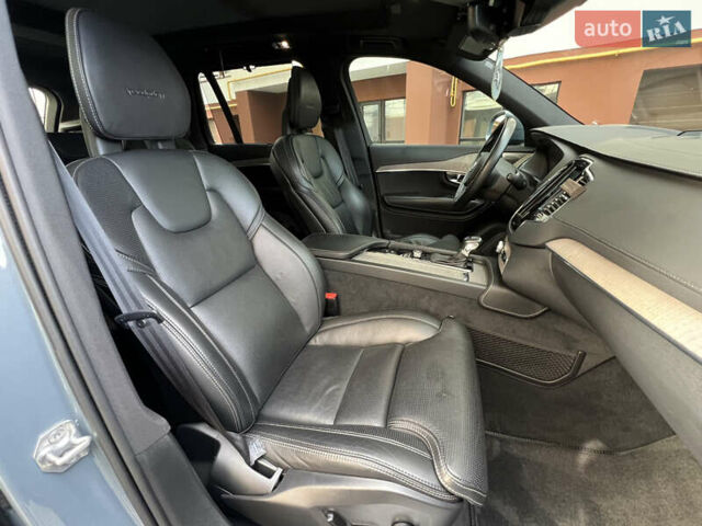 Серый Вольво ХС90, объемом двигателя 2 л и пробегом 143 тыс. км за 40400 $, фото 69 на Automoto.ua