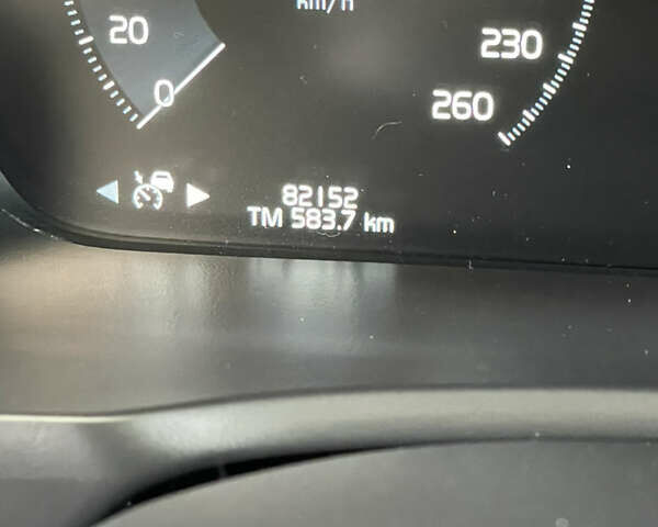 Серый Вольво ХС90, объемом двигателя 2 л и пробегом 82 тыс. км за 28900 $, фото 21 на Automoto.ua