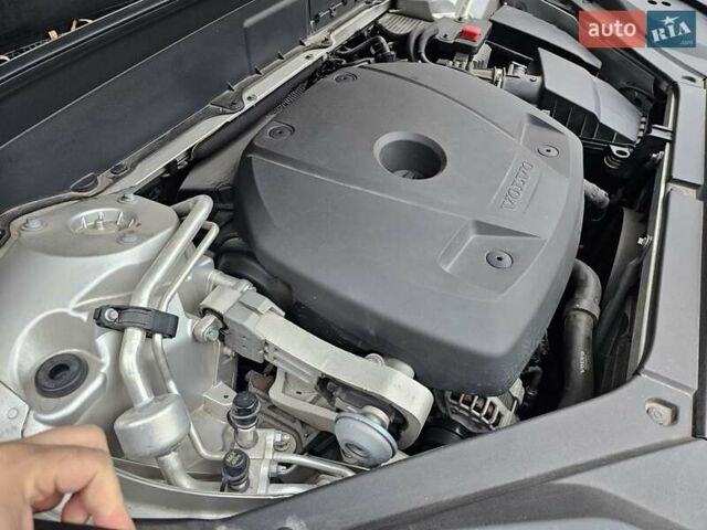 Серый Вольво ХС90, объемом двигателя 1.97 л и пробегом 100 тыс. км за 37500 $, фото 17 на Automoto.ua