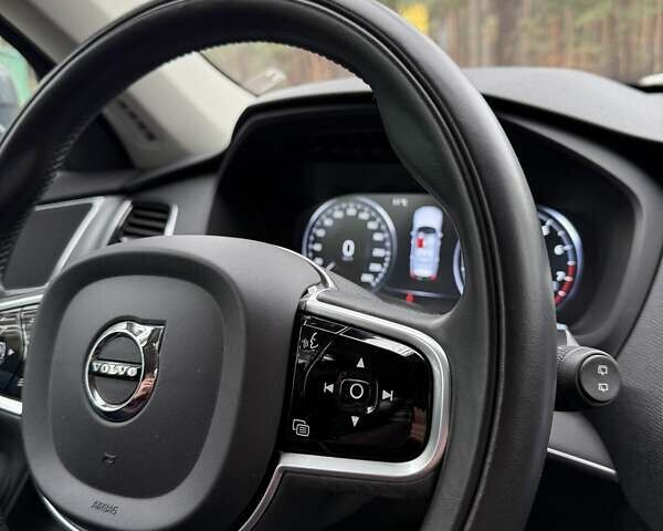 Сірий Вольво ХС90, об'ємом двигуна 1.97 л та пробігом 56 тис. км за 44500 $, фото 33 на Automoto.ua