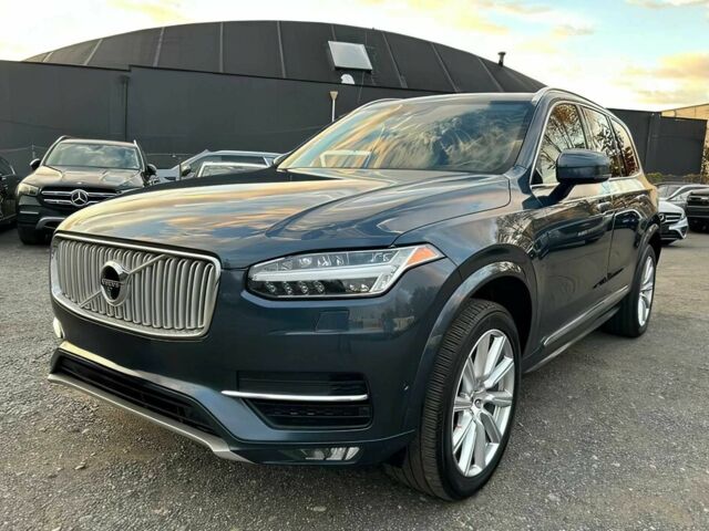 Вольво ХС90 2019 в Черкассах на Automoto.ua Серый Вольво ХС90, объемом двигателя 2 л и пробегом 35 тыс. км за 21000 $, фото 1 на Automoto.ua