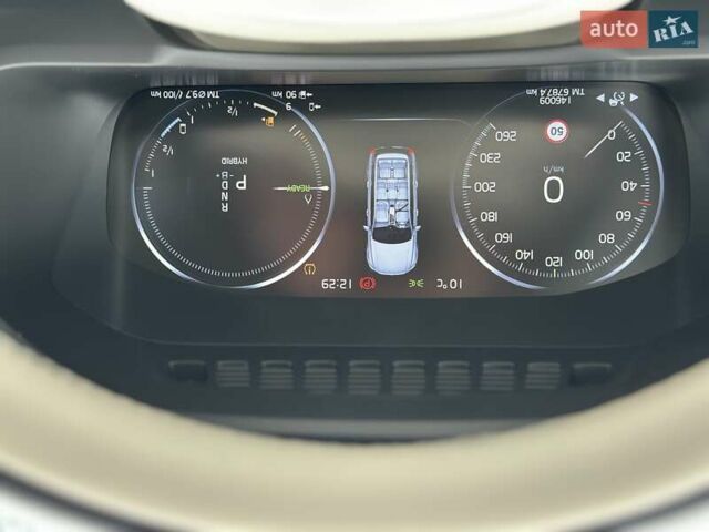 Вольво ХС90 2019 в Львове на Automoto.ua Серый Вольво ХС90, объемом двигателя 2 л и пробегом 146 тыс. км за 48486 $, фото 48 на Automoto.ua