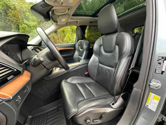 Сірий Вольво ХС90, об'ємом двигуна 2 л та пробігом 41 тис. км за 7500 $, фото 9 на Automoto.ua