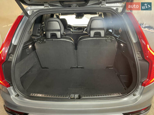 Серый Вольво ХС90, объемом двигателя 2 л и пробегом 82 тыс. км за 28900 $, фото 18 на Automoto.ua