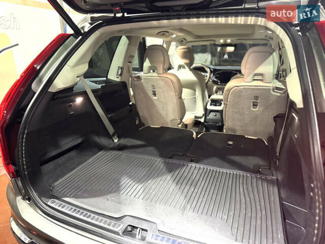 Серый Вольво ХС90, объемом двигателя 2 л и пробегом 93 тыс. км за 49999 $, фото 52 на Automoto.ua