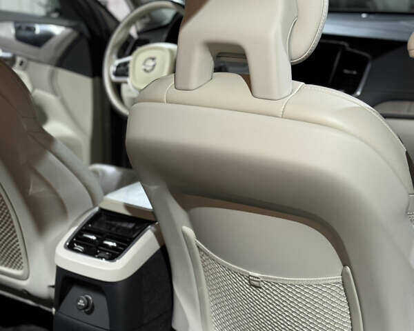 Серый Вольво ХС90, объемом двигателя 2 л и пробегом 93 тыс. км за 49999 $, фото 33 на Automoto.ua