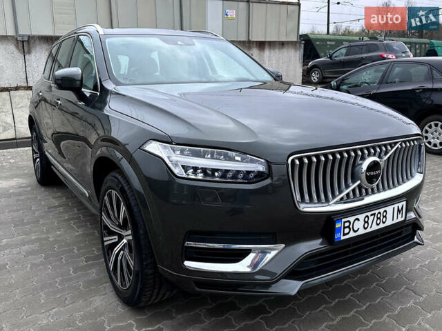 Вольво ХС90 2019 в Львове на Automoto.ua Серый Вольво ХС90, объемом двигателя 2 л и пробегом 146 тыс. км за 48486 $, фото 3 на Automoto.ua