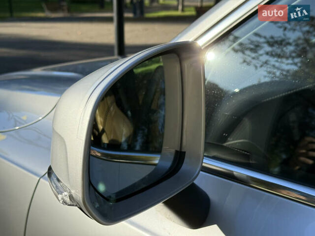 Сірий Вольво ХС90, об'ємом двигуна 1.97 л та пробігом 143 тис. км за 43500 $, фото 9 на Automoto.ua