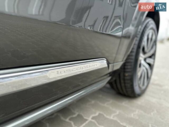 Вольво ХС90 2019 в Львове на Automoto.ua Серый Вольво ХС90, объемом двигателя 2 л и пробегом 146 тыс. км за 48486 $, фото 26 на Automoto.ua