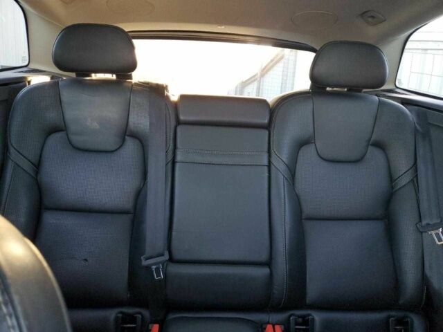 Серый Вольво ХС90, объемом двигателя 2 л и пробегом 64 тыс. км за 9000 $, фото 9 на Automoto.ua