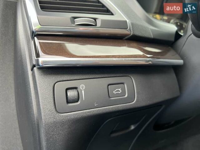 Серый Вольво ХС90, объемом двигателя 1.97 л и пробегом 99 тыс. км за 32999 $, фото 27 на Automoto.ua