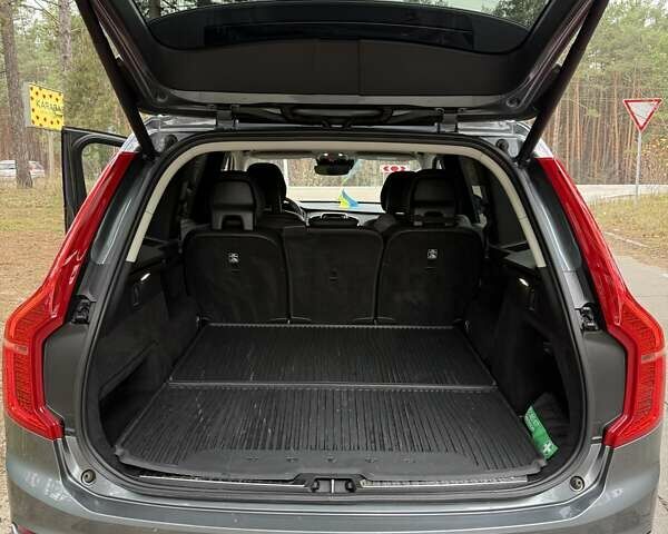 Сірий Вольво ХС90, об'ємом двигуна 1.97 л та пробігом 56 тис. км за 44500 $, фото 27 на Automoto.ua