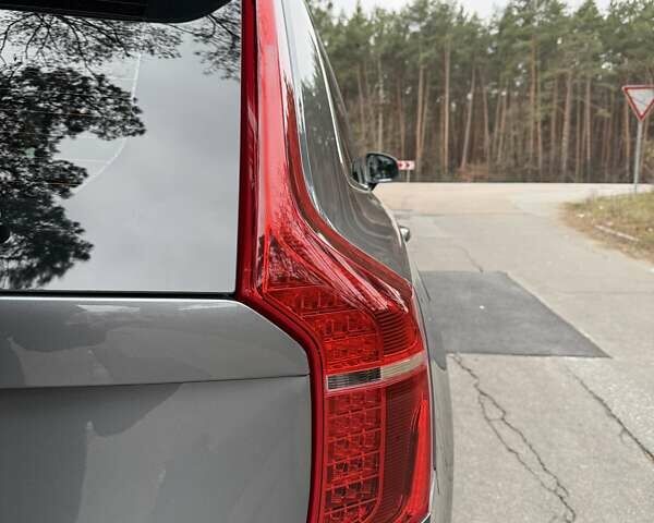 Сірий Вольво ХС90, об'ємом двигуна 1.97 л та пробігом 56 тис. км за 44500 $, фото 19 на Automoto.ua