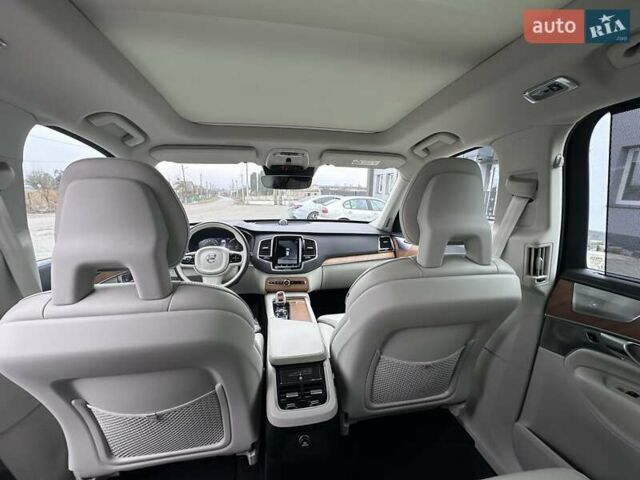 Вольво ХС90 2019 в Львове на Automoto.ua Серый Вольво ХС90, объемом двигателя 2 л и пробегом 146 тыс. км за 48486 $, фото 30 на Automoto.ua