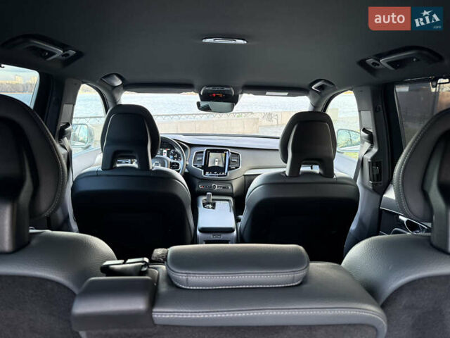 Серый Вольво ХС90, объемом двигателя 1.97 л и пробегом 147 тыс. км за 39800 $, фото 45 на Automoto.ua