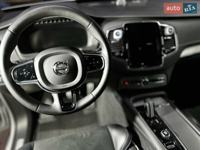 Вольво ХС90 2020 у Сумах на Automoto.ua Сірий Вольво ХС90, об'ємом двигуна 1.97 л та пробігом 64 тис. км за 53000 $, фото 24 на Automoto.ua