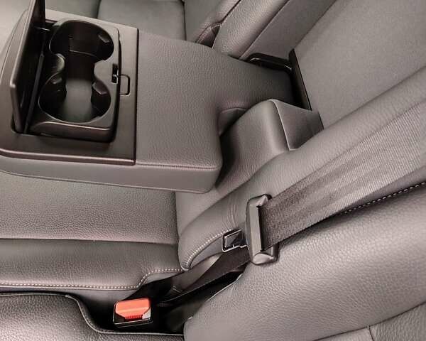 Сірий Вольво ХС90, об'ємом двигуна 1.97 л та пробігом 154 тис. км за 41000 $, фото 16 на Automoto.ua