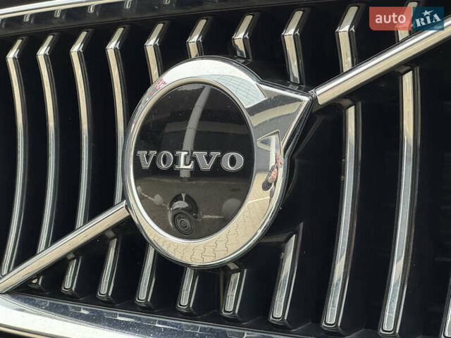 Серый Вольво ХС90, объемом двигателя 1.97 л и пробегом 127 тыс. км за 47900 $, фото 17 на Automoto.ua