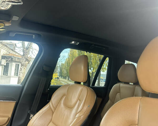 Сірий Вольво ХС90, об'ємом двигуна 0 л та пробігом 150 тис. км за 46000 $, фото 7 на Automoto.ua