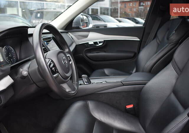 Серый Вольво ХС90, объемом двигателя 1.97 л и пробегом 150 тыс. км за 33300 $, фото 11 на Automoto.ua