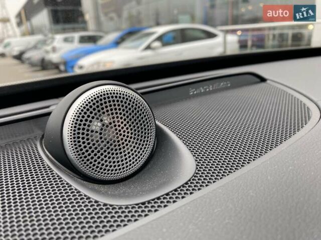 Серый Вольво ХС90, объемом двигателя 1.97 л и пробегом 42 тыс. км за 54000 $, фото 29 на Automoto.ua