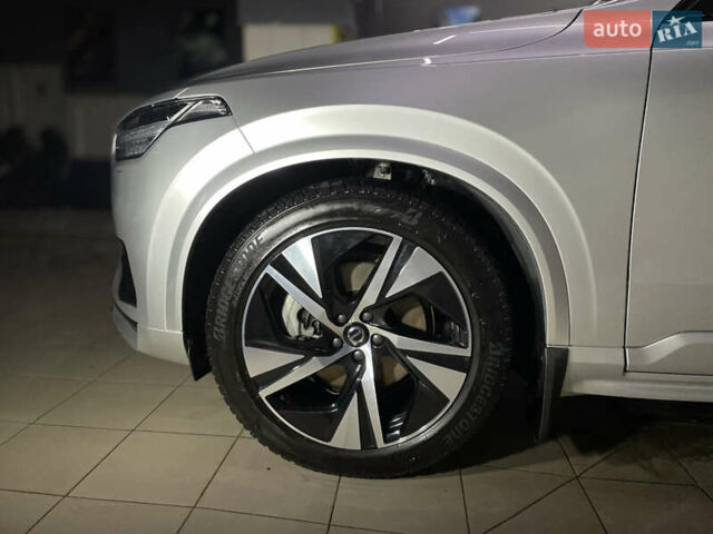 Вольво ХС90 2020 у Сумах на Automoto.ua Сірий Вольво ХС90, об'ємом двигуна 1.97 л та пробігом 64 тис. км за 53000 $, фото 8 на Automoto.ua