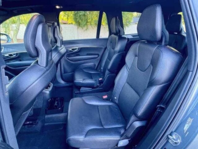 Сірий Вольво ХС90, об'ємом двигуна 2 л та пробігом 56 тис. км за 22600 $, фото 9 на Automoto.ua