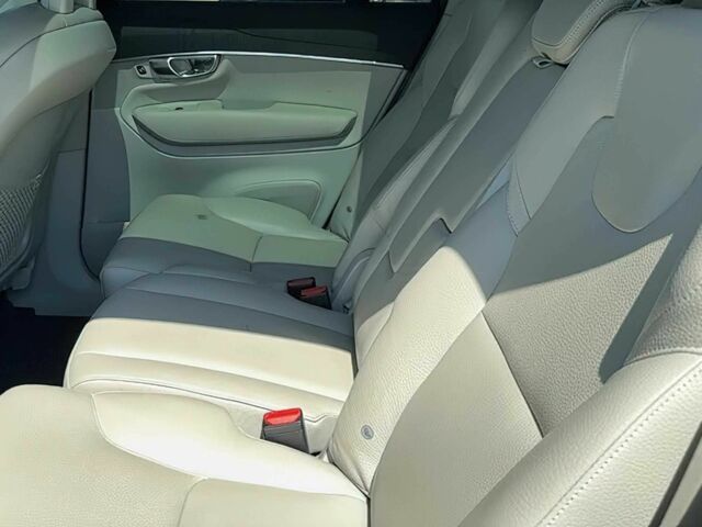 Серый Вольво ХС90, объемом двигателя 2 л и пробегом 47 тыс. км за 12200 $, фото 10 на Automoto.ua