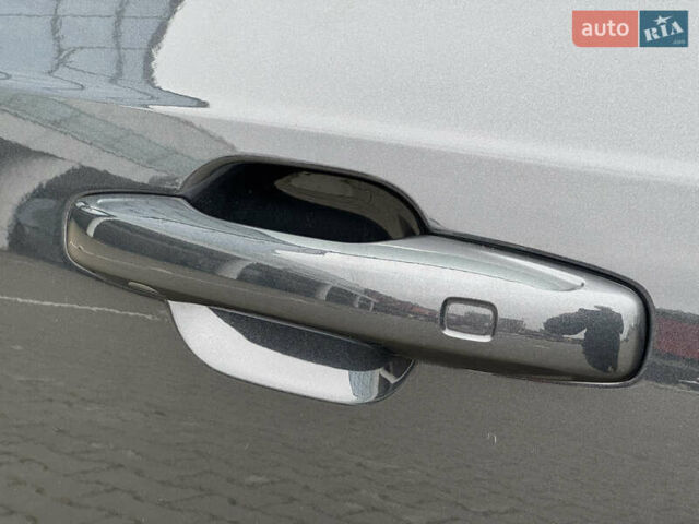 Серый Вольво ХС90, объемом двигателя 1.97 л и пробегом 127 тыс. км за 47900 $, фото 16 на Automoto.ua